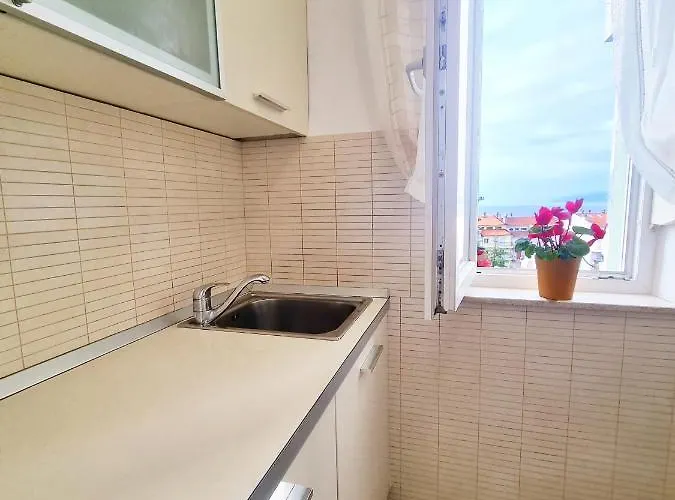 With Sea View Apartment Rijeka